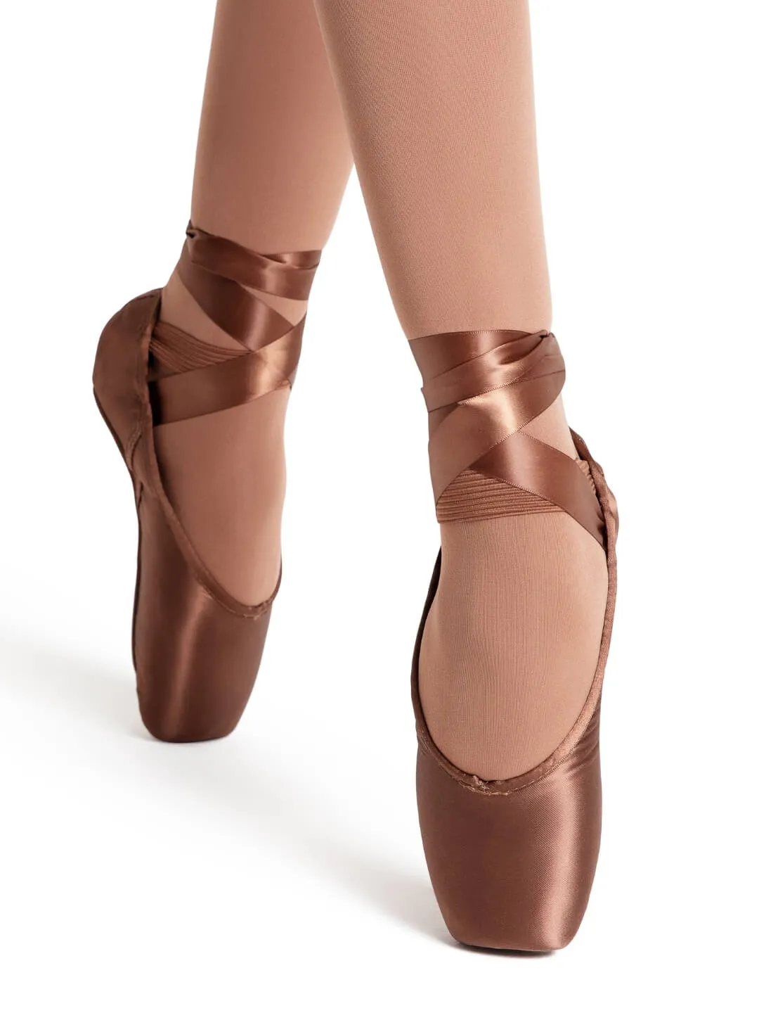 Ava #3.5 Shank Pointe Shoe